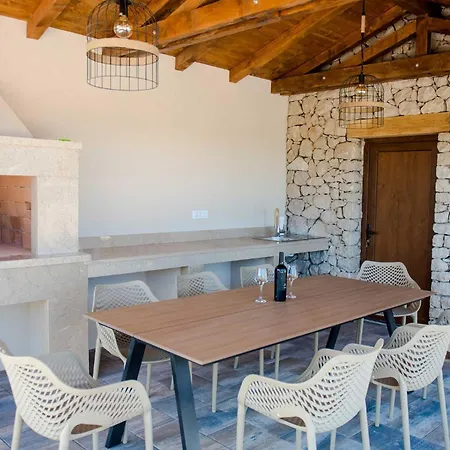 Ruska Vila Ljubuški